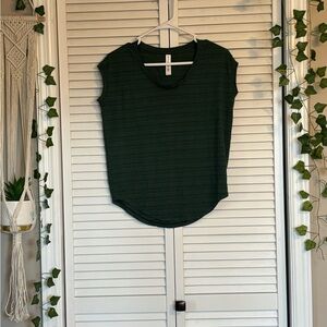 Athleta Dark Green short sleeve Tee